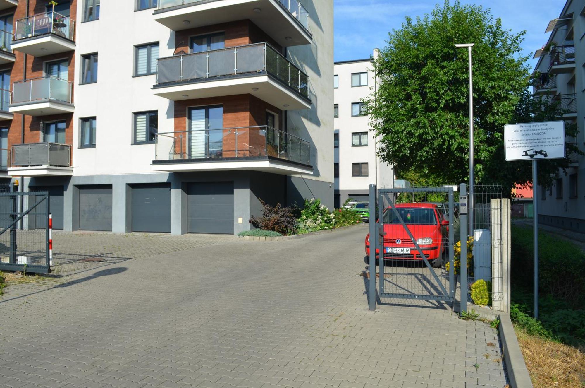 Apartment Sosnowiec City - Free Parking - Easy Check-In Dış mekan fotoğraf